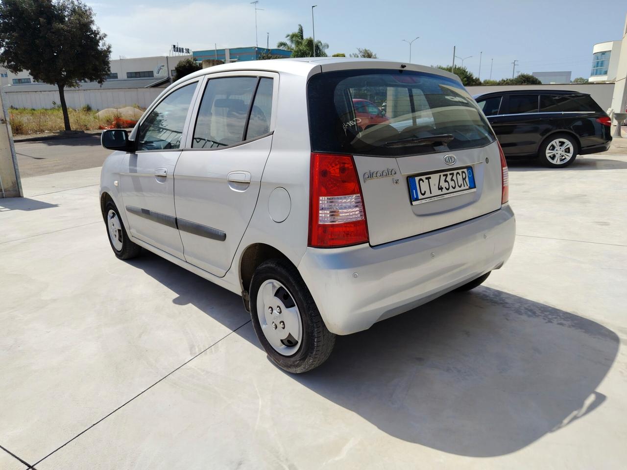 Kia Picanto 1000 Neopatentati
