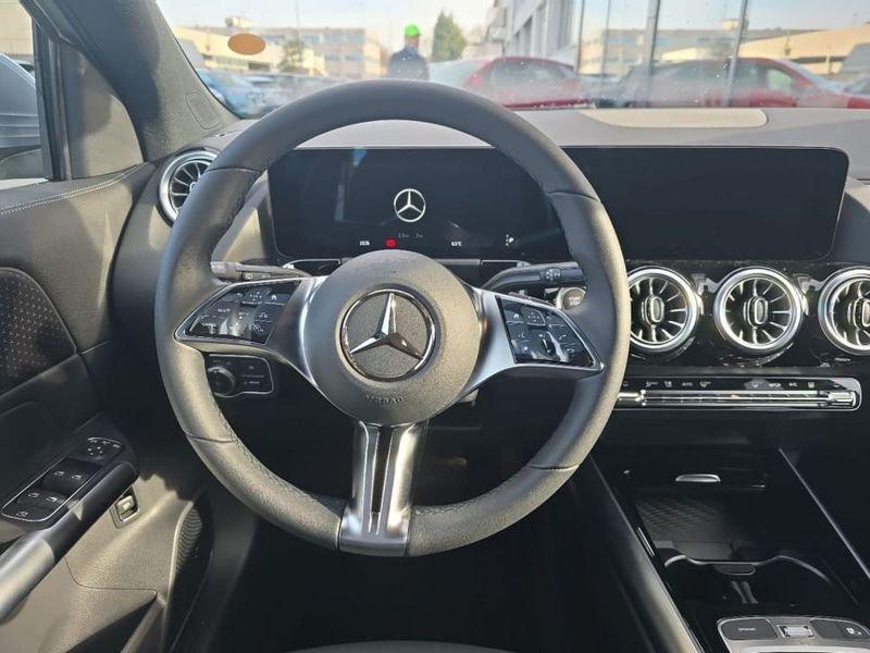 Mercedes-Benz EQA 250+ AMG Line Advanced