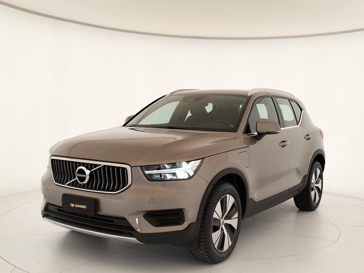 Volvo XC40 T4 Recharge Plug-in Hybrid automatico Essential