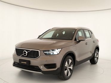 Volvo XC40 T4 Recharge Plug-in Hybrid automatico Essential