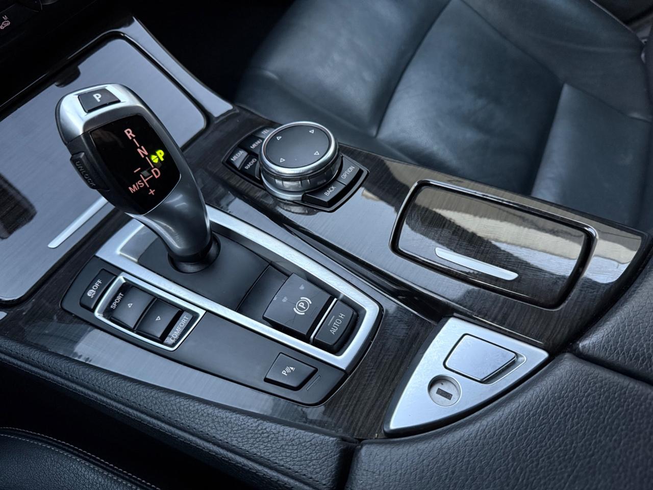 Bmw 520d Touring Luxury - GARANZIA