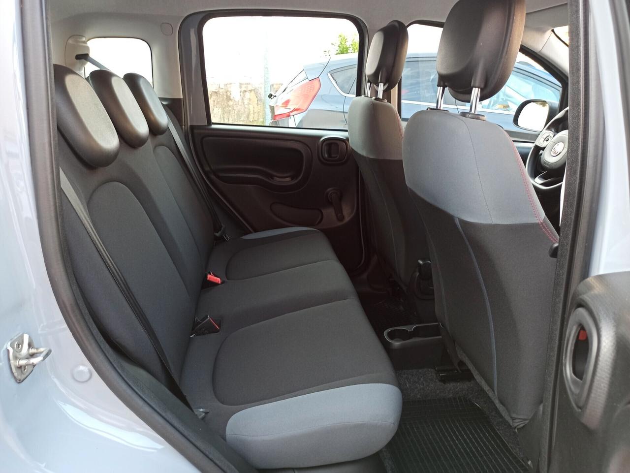 Fiat Panda 1.2 69 cv S&S Connected by Wind