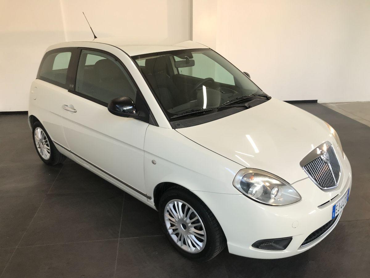 LANCIA Ypsilon 1.2 Diva