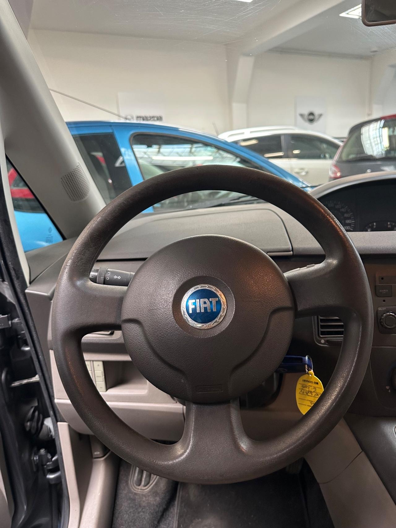 Fiat Idea 1.4 16V Emotion