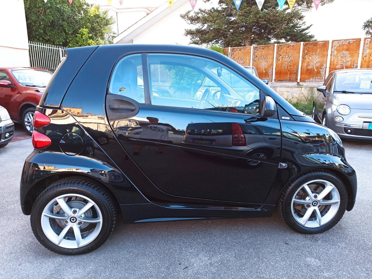 Smart ForTwo 1000 52 kW coupé MHD pulse