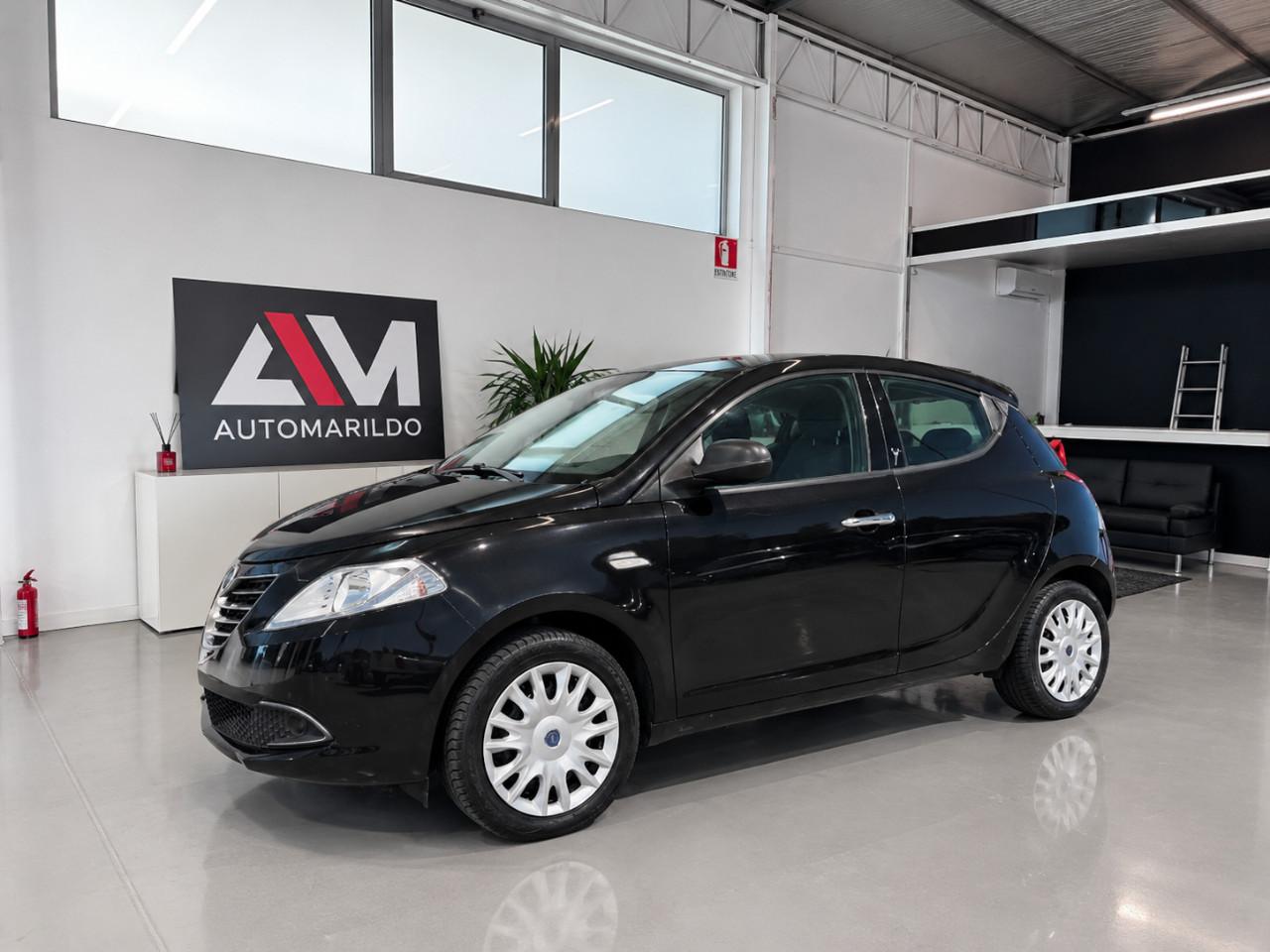 Lancia Ypsilon 5 Porte Ypsilon 1.2 8v Silver s&s 69cv E6