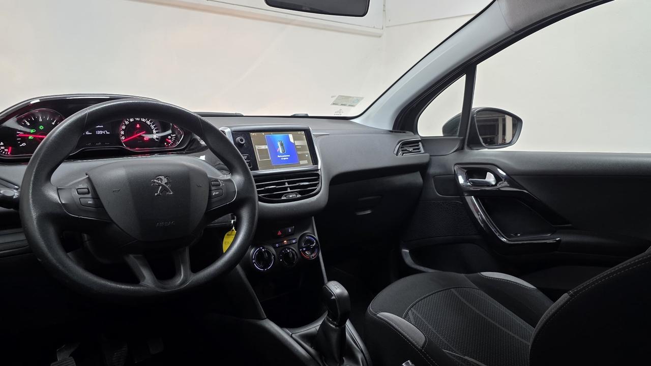 Peugeot 208 1.4 HDi 68 CV 5 porte Allure 07/2014 Neopatentati Euro 5B