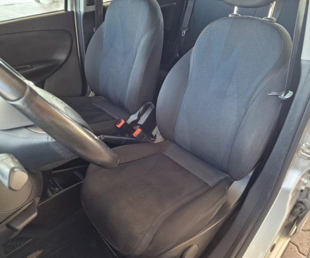 LANCIA Ypsilon 1.2 69 CV 5 porte Gold OK NEO PATENTATI