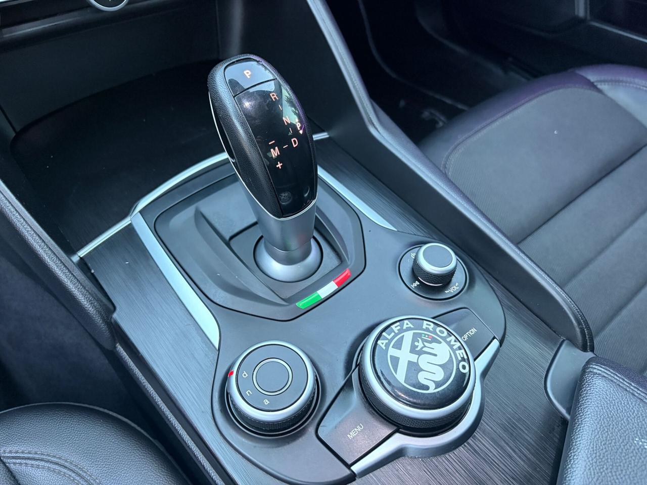 Alfa Romeo Giulia 2.2 Td 150CV AT8 Business Sport