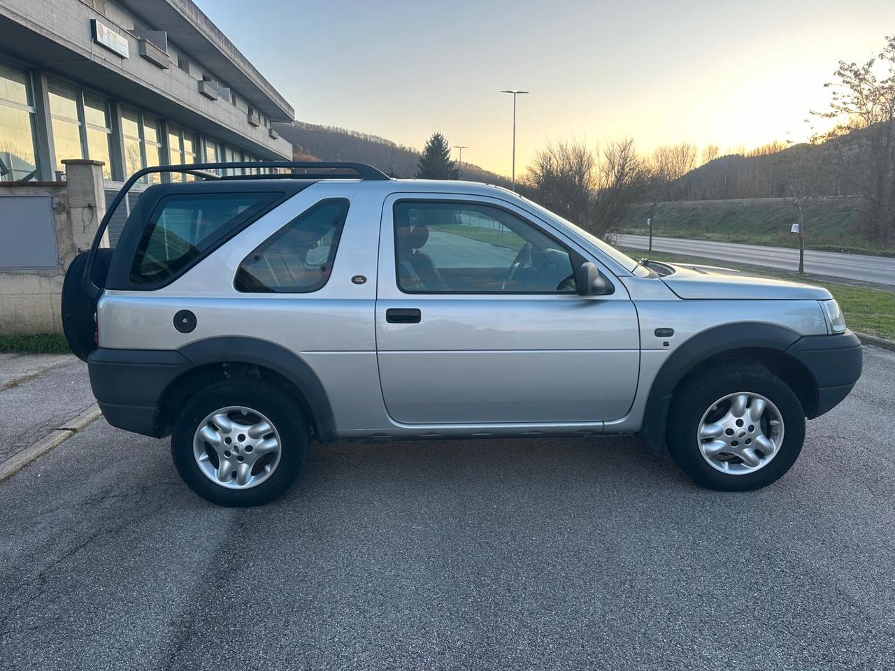 Land Rover Freelander 2.0 Td4 16V cat 3p Softback S