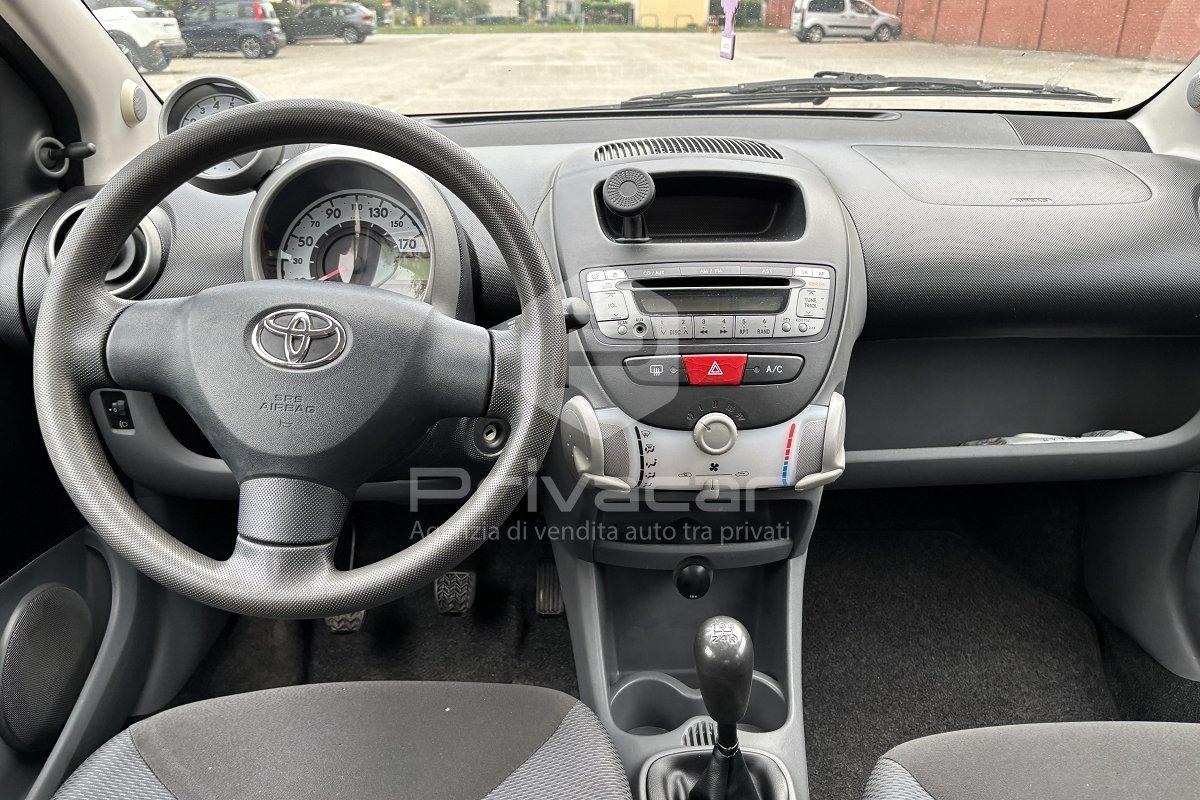 TOYOTA Aygo 1.0 12V VVT-i 5 porte