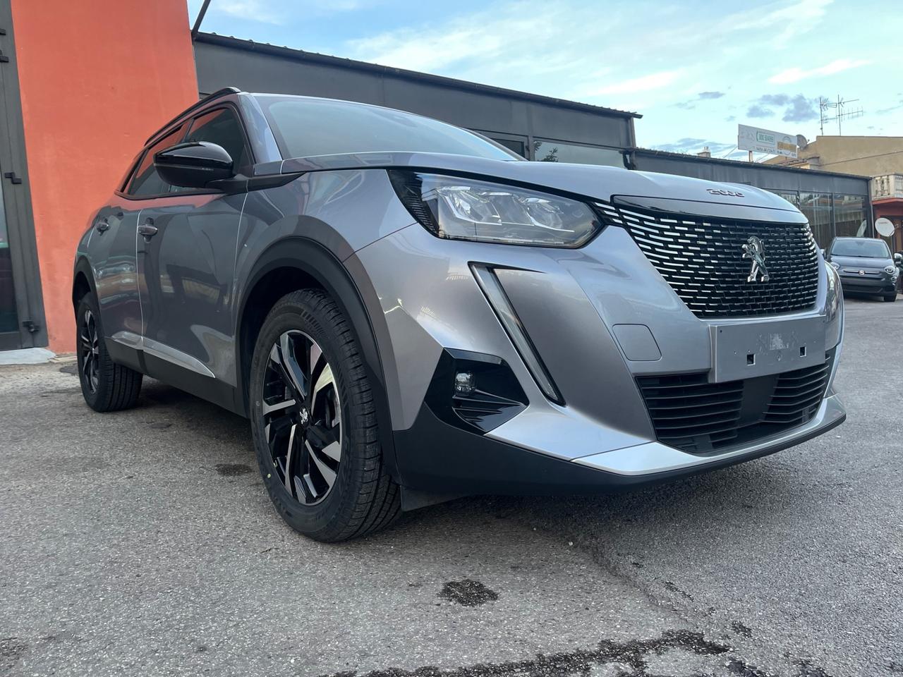 Peugeot 2008 BlueHDi 110 Allure -solo Km 40500-