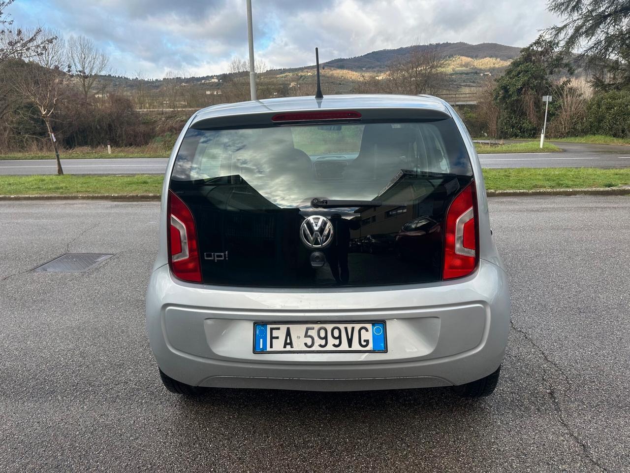 Volkswagen up! 1.0 75 CV 5p. high