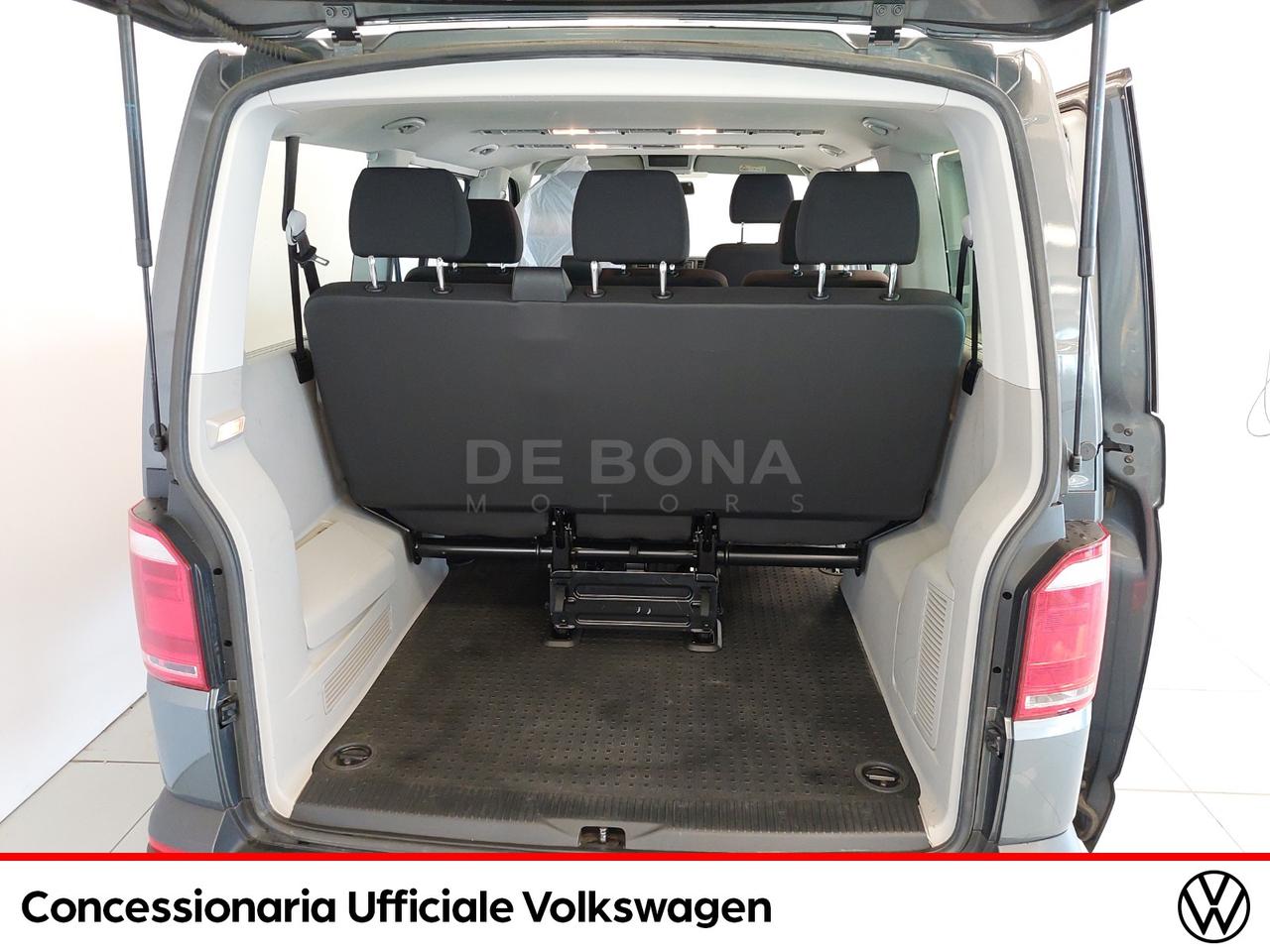 Volkswagen T6 Caravelle t6 2.0 tdi 102cv 3.0t trend. p.c. e6