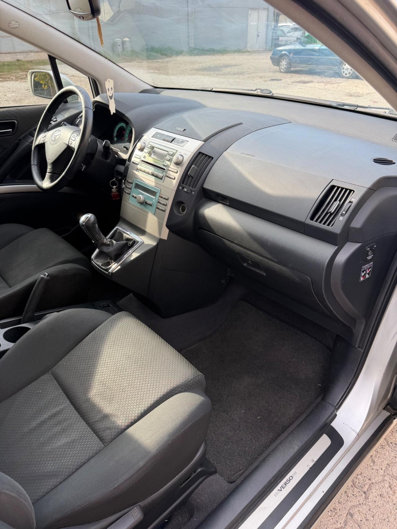 Toyota Corolla Verso 1.8 benzina 2007 7 posti