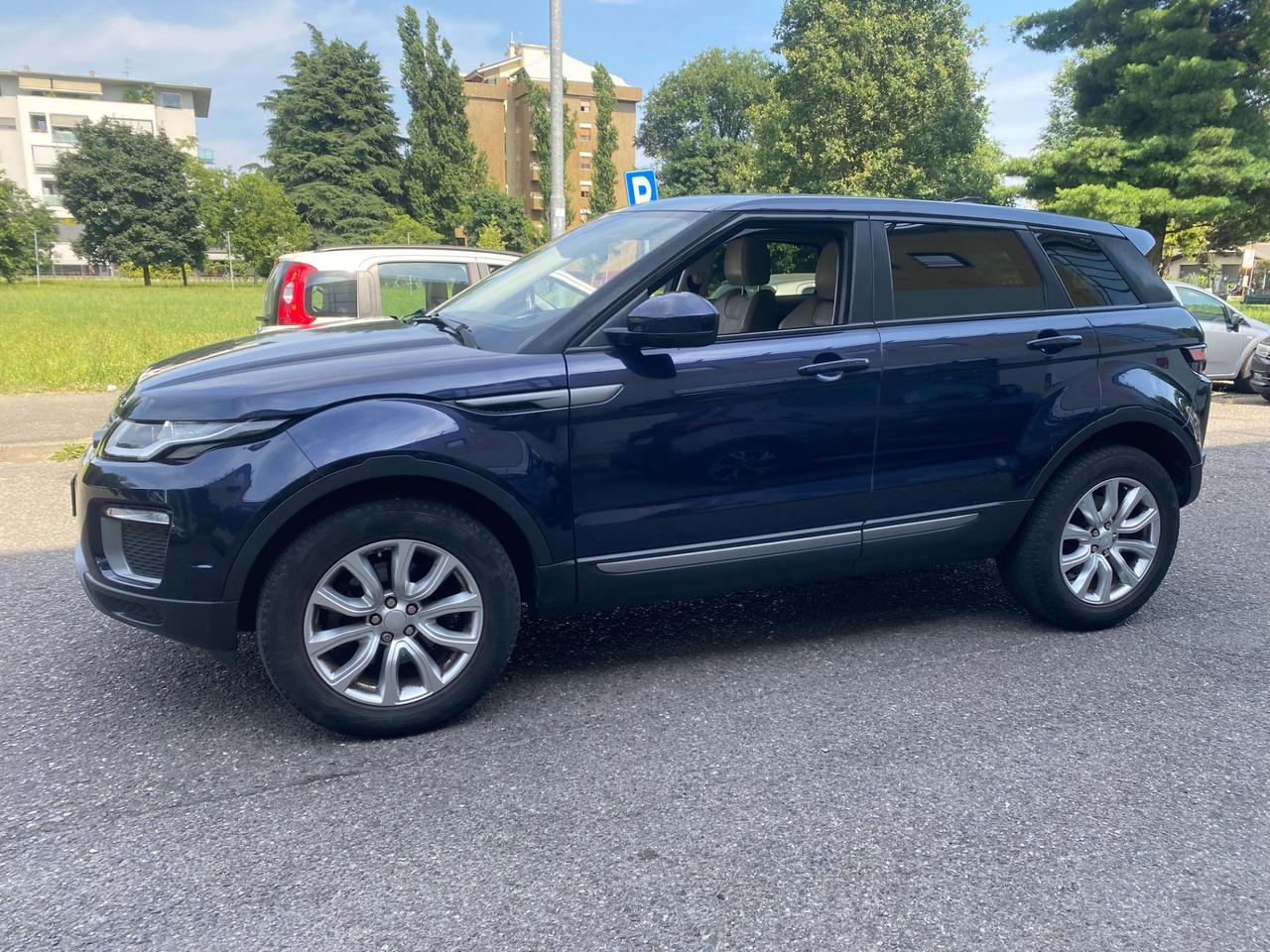 Land Rover Range Rover Evoque Range Rover Evoque 2.0 TD4 180 CV 5p. SE Dynamic