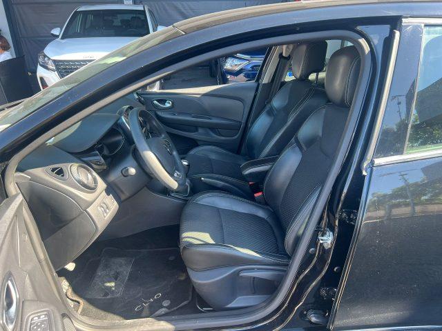 RENAULT Clio TCe 90 5 porte Moschino Zen