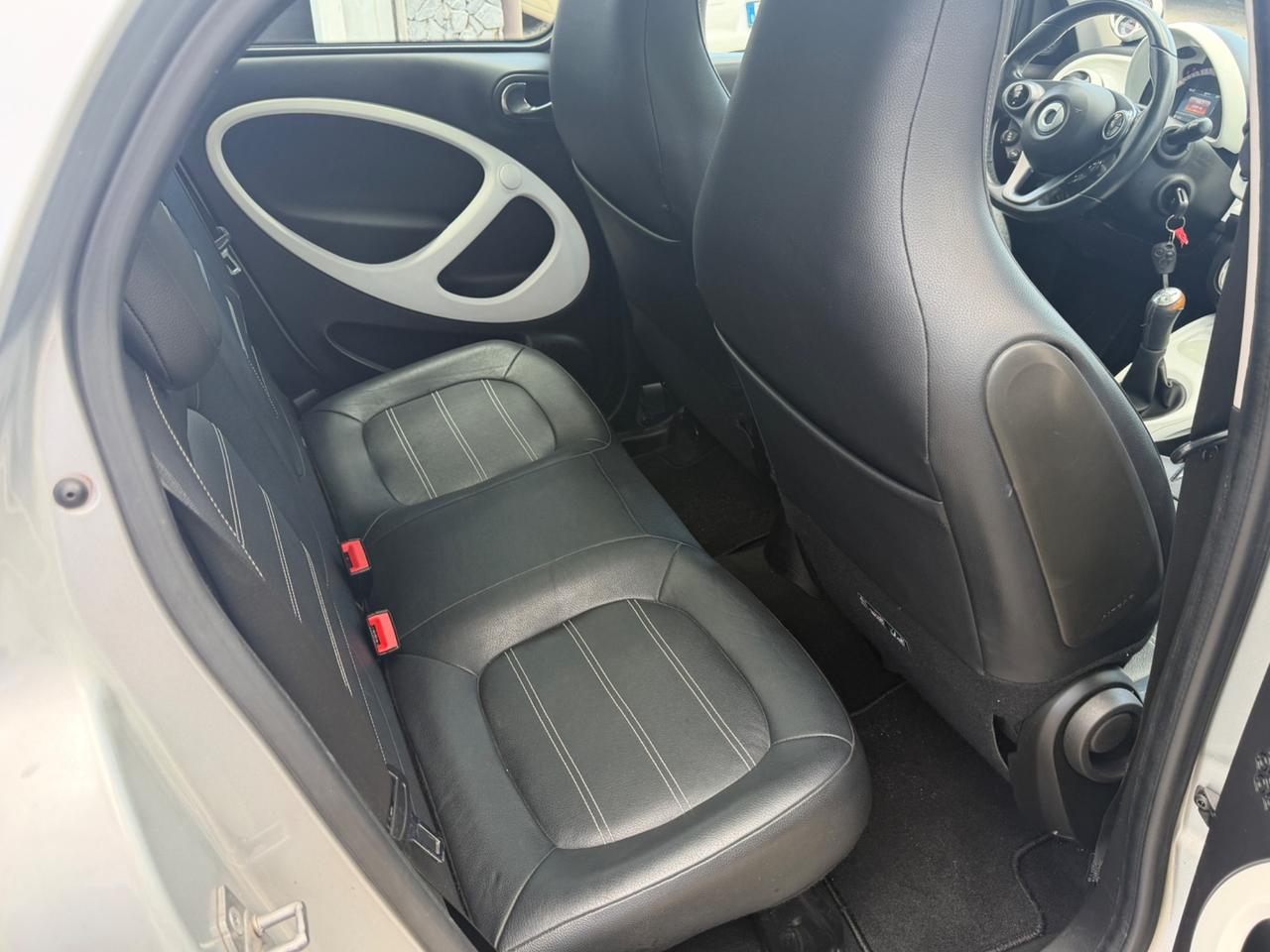 Smart ForFour 70 1.0 Prime