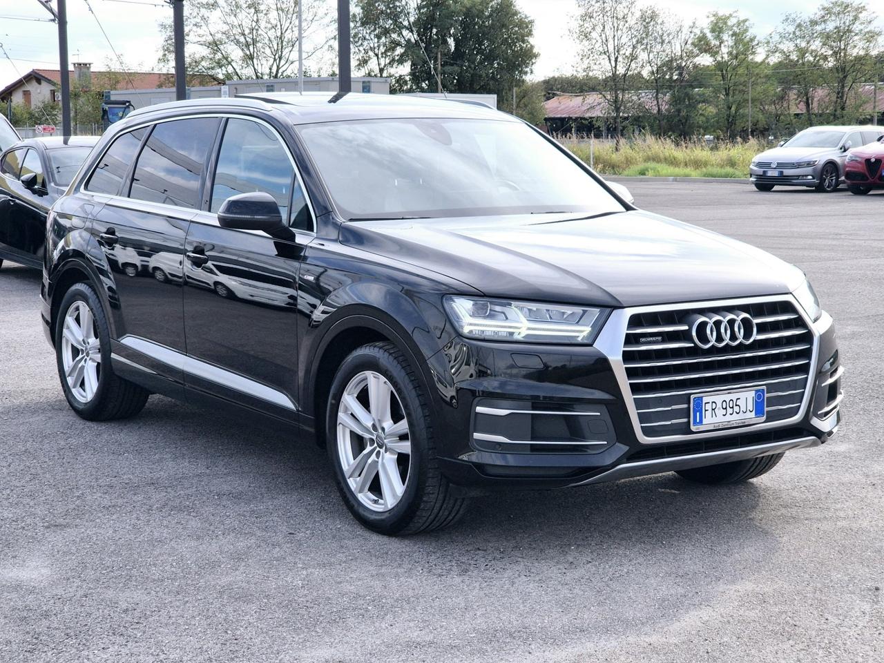 Audi Q7 3.0 TDI 245CV S-LINE 2018