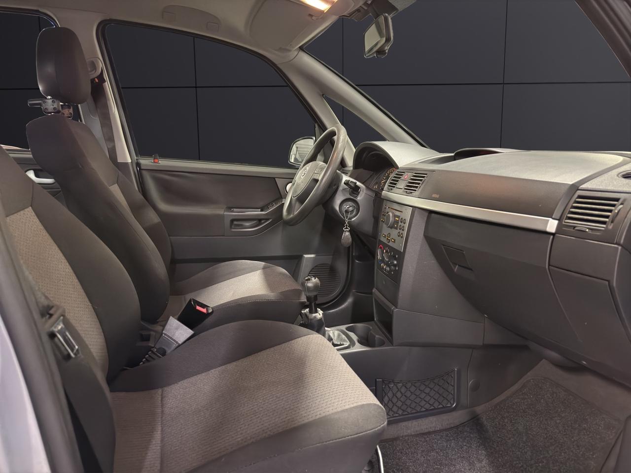 Opel Meriva 1.4 16V Cosmo