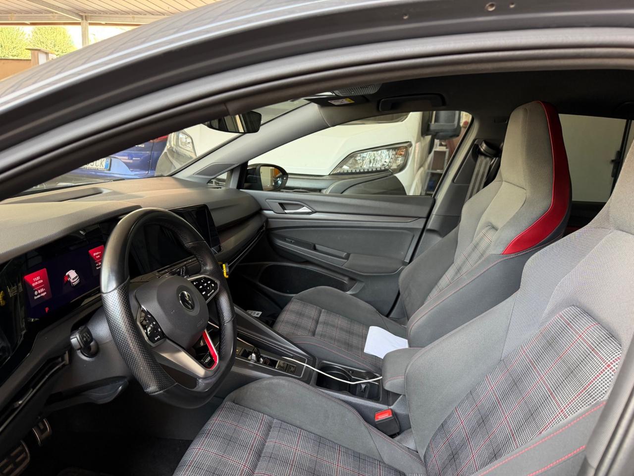 Volkswagen Golf GTI 2.0 TSI