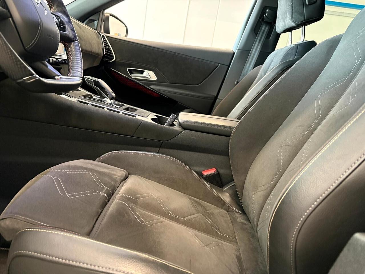 Ds Ds 7 Crossback PERFORMANCE LINE+ BlueHDi 130 aut. Plus