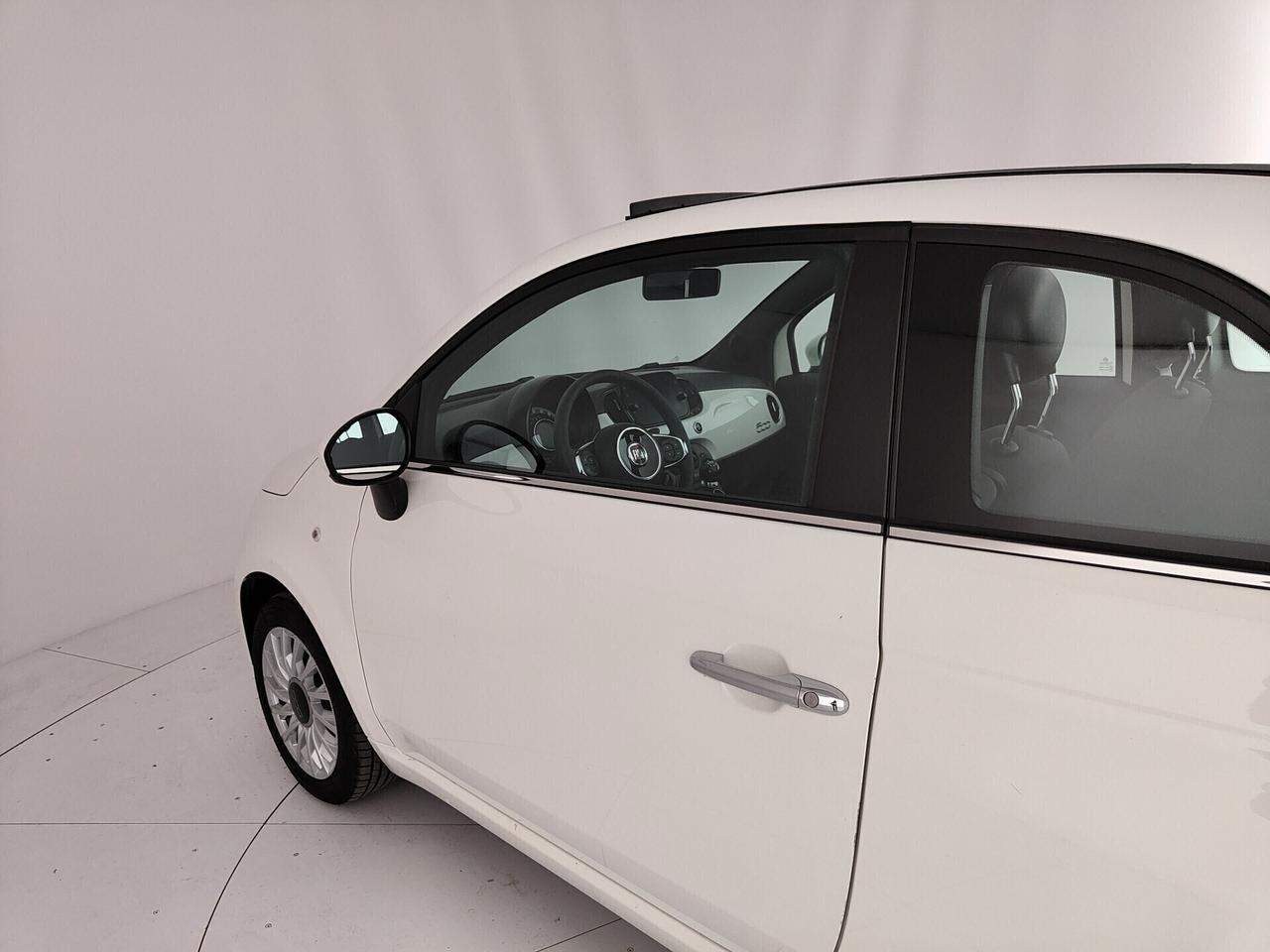 Fiat 500 C 1.0 Hybrid Dolcevita
