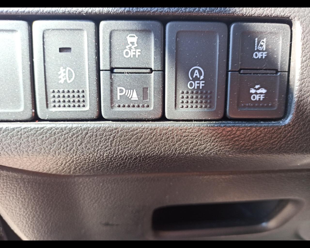 SUZUKI Vitara (2015) - Vitara 1.4 Hybrid Top