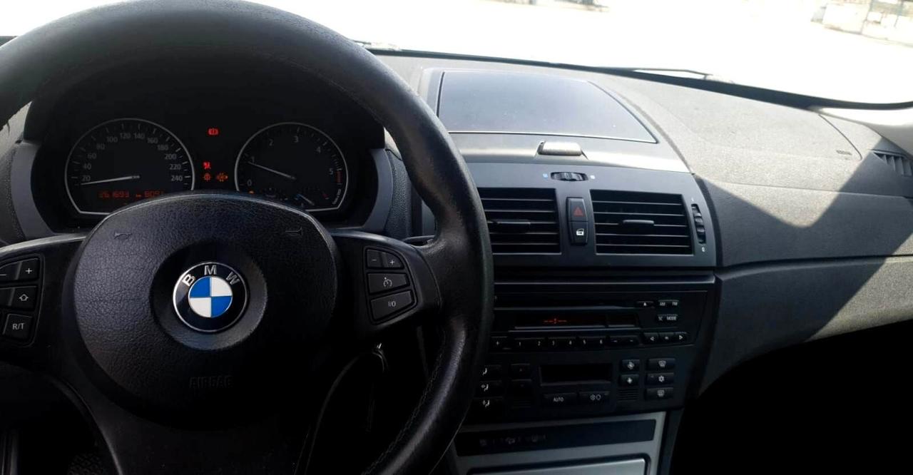 Bmw X3 2.0d cat Futura