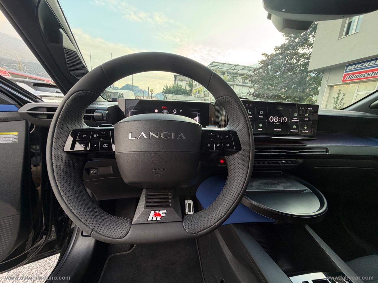 LANCIA Ypsilon Hybrid e-DCT HF Line