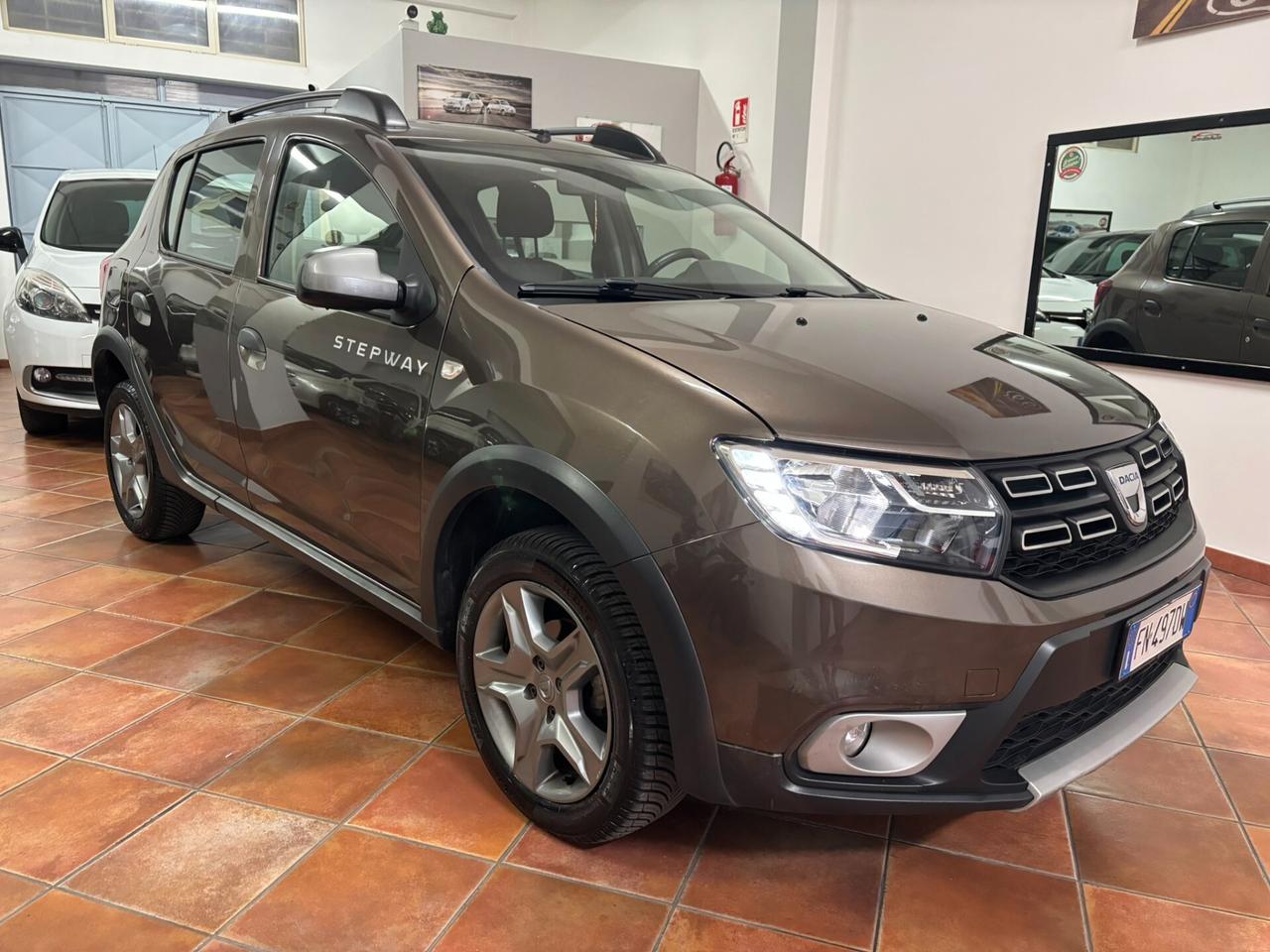 DACIA SANDERO STEPWAY 2018 1.5 DIESEL