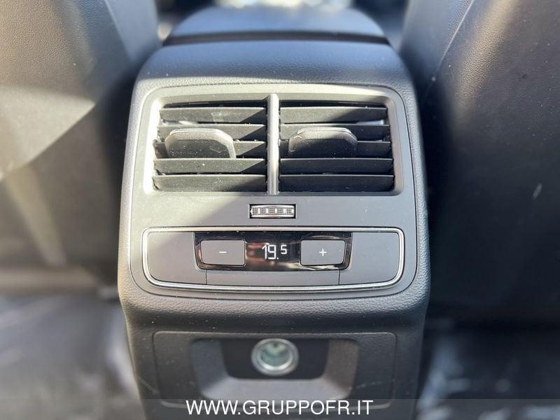 Audi A4 Avant 40 TDI S tronic S line edition