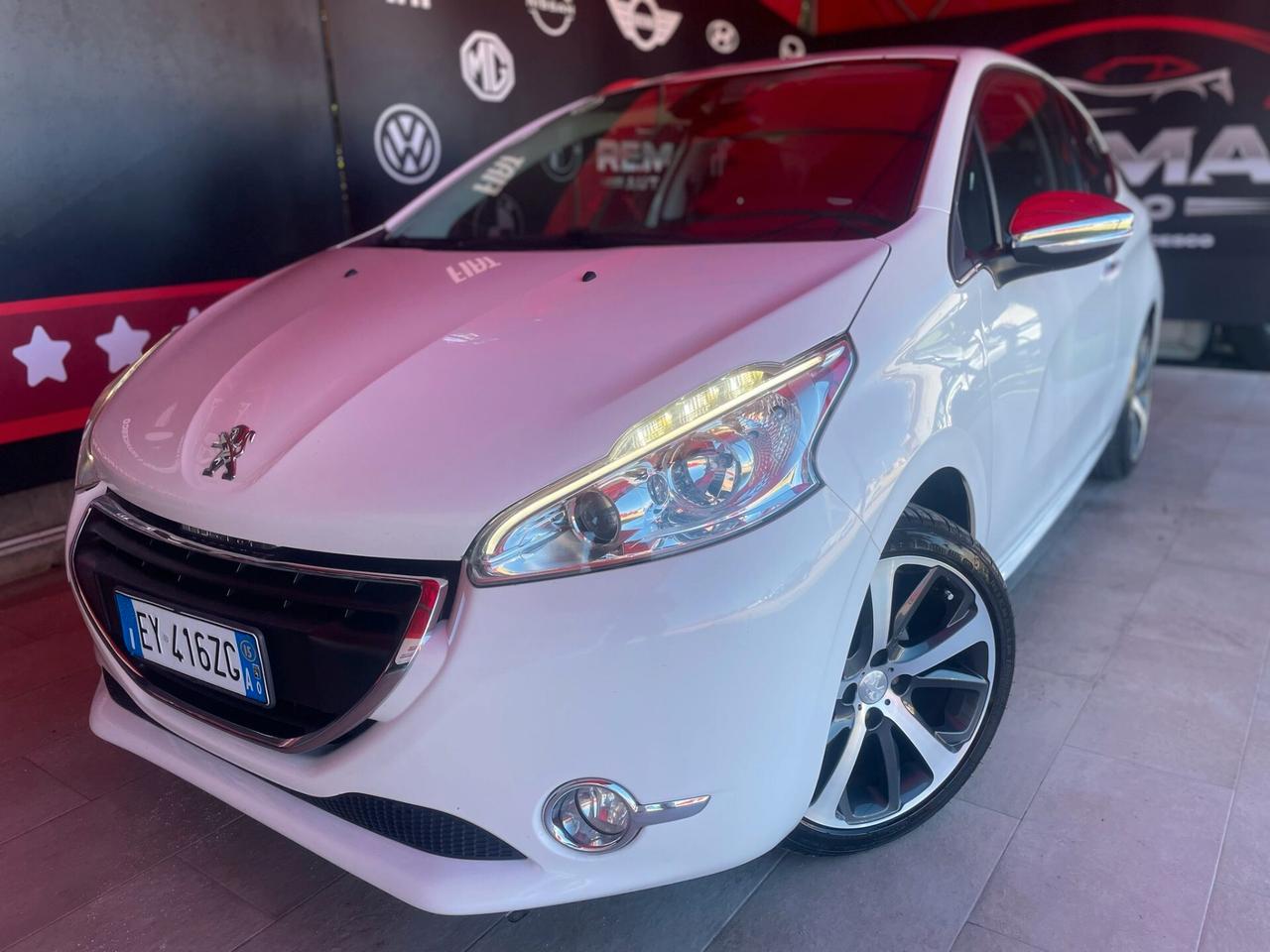 Peugeot 208 1.6 e-HDi 92 CV Stop&Start 3 porte Allure
