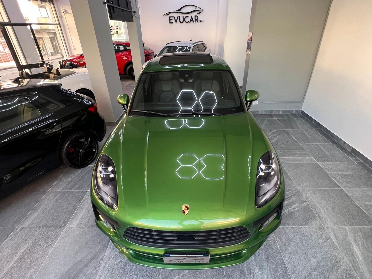 Porsche Macan 2.0 Python Green Iva Esposta