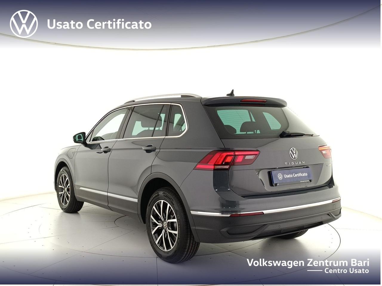 Volkswagen Tiguan 1.4 tsi eh life dsg