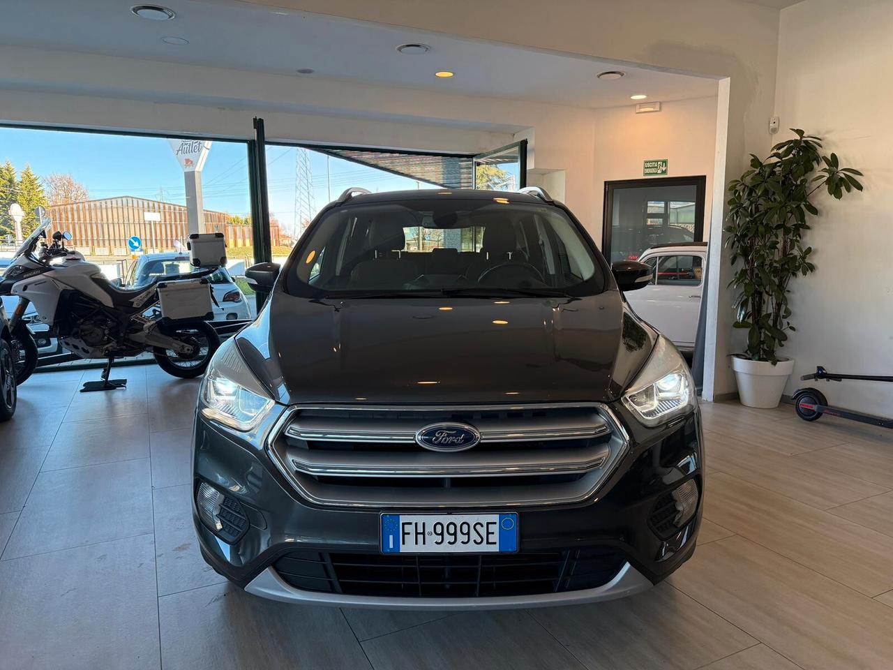Ford Kuga 1.5 TDCI 120 CV S&S 2WD Titanium