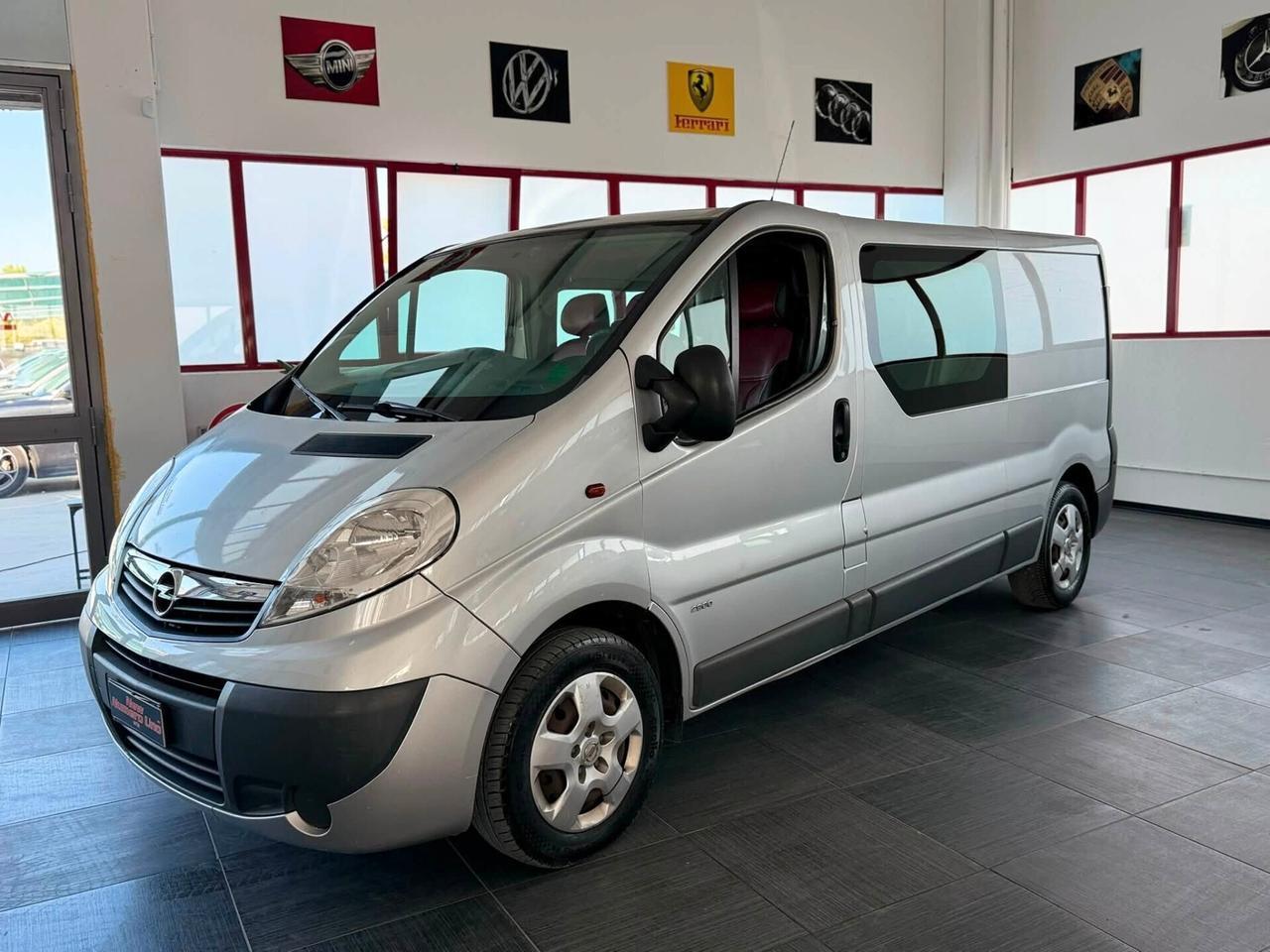 Opel Vivaro 2.9 115cv CDTI doppia cabina 6 Posti autocarro 2014