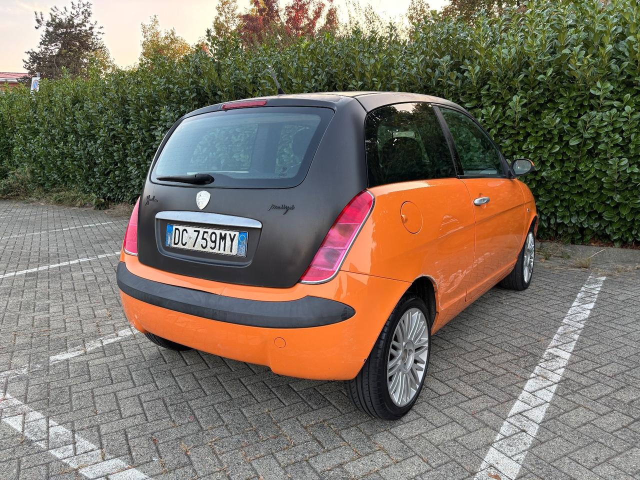 Lancia Ypsilon 1.3 Multijet 16V Momo Design