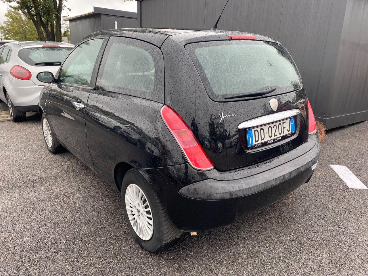 Lancia Ypsilon 1.2 Argento