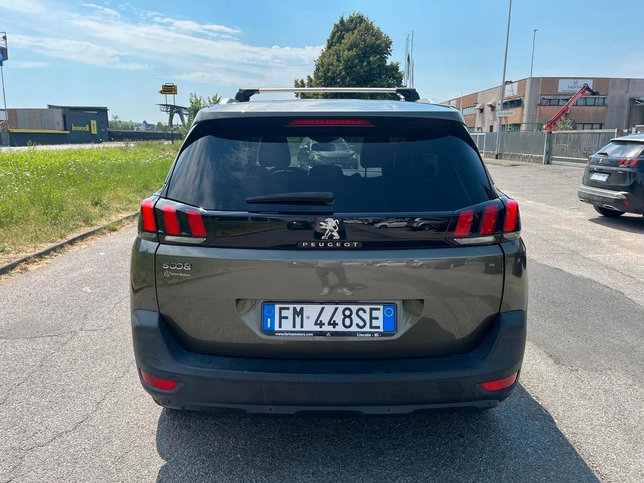 Peugeot 5008 BlueHDi 120 S&S EAT6 Business