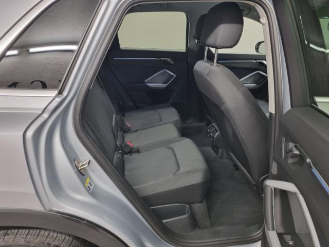 AUDI Q3 35 TDI S tronic Business Advanced