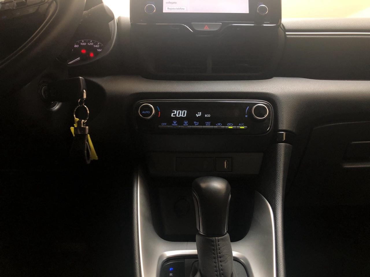Toyota Yaris 1.5h Active
