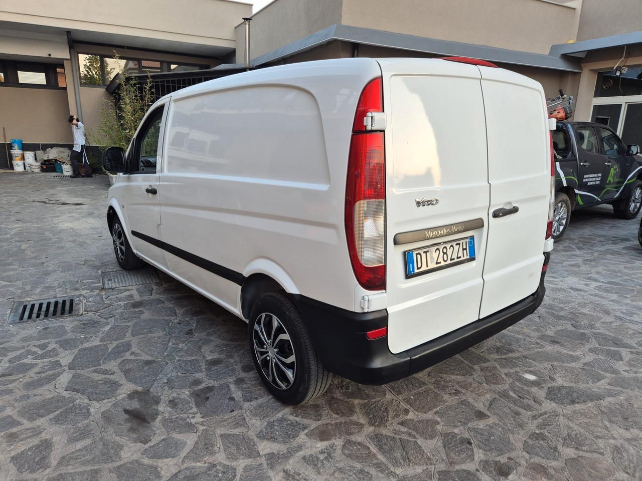 Mercedes Benz