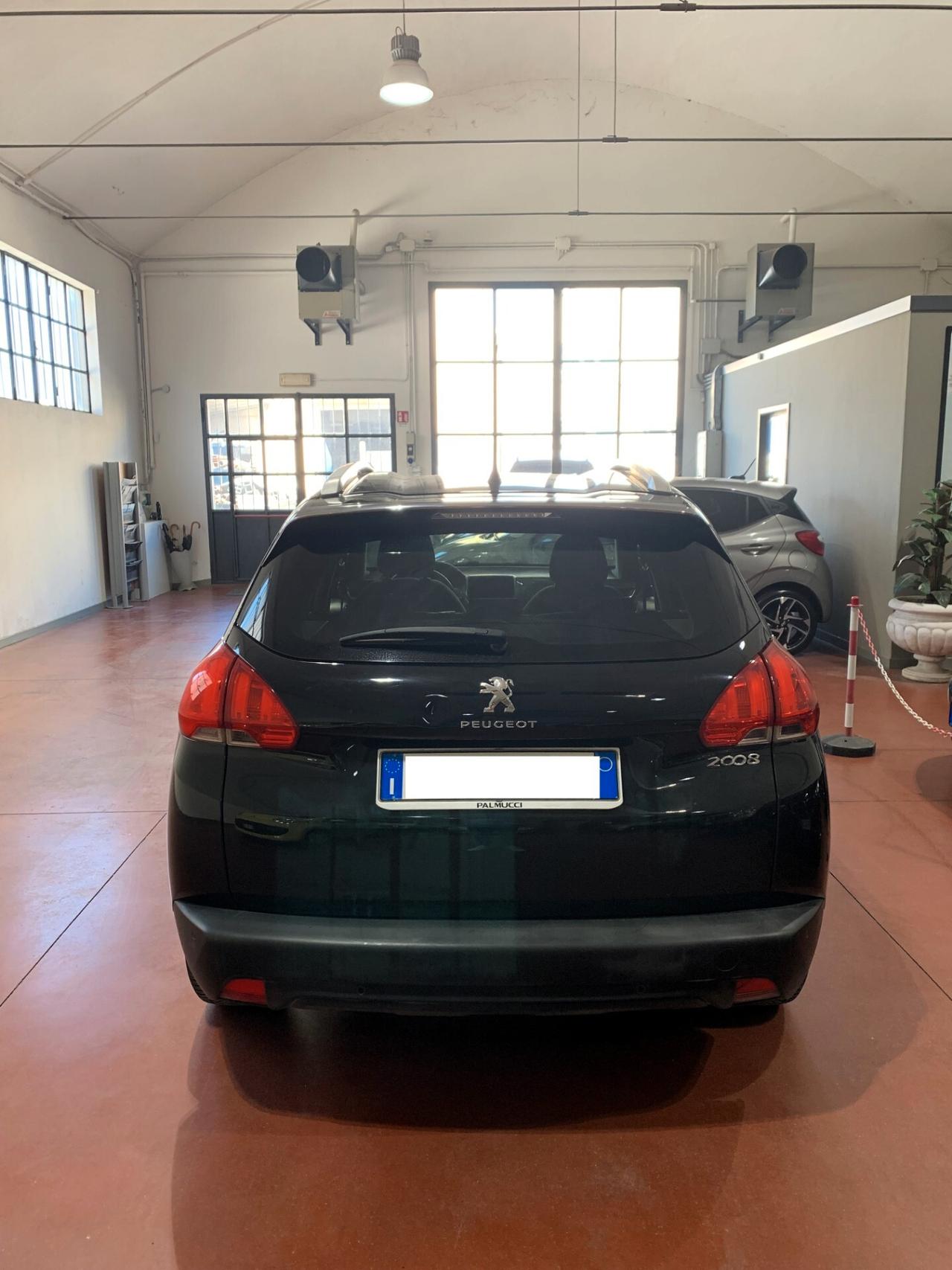Peugeot 2008 1.4 HDi 68CV Active-UNIPRO-TUTTI I TAGLIANDI ESEGUITI