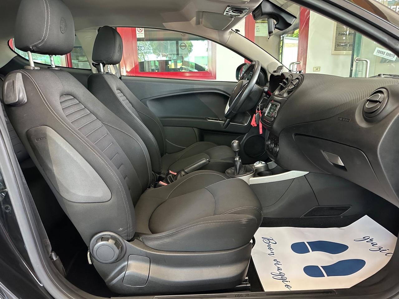 Alfa Romeo MiTo 1.3 JTDm 95 CV Super
