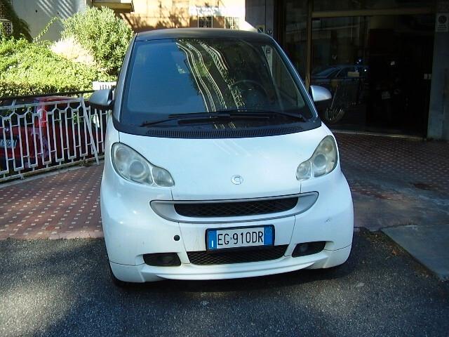 Smart ForTwo 1000 52 kW coupé passion