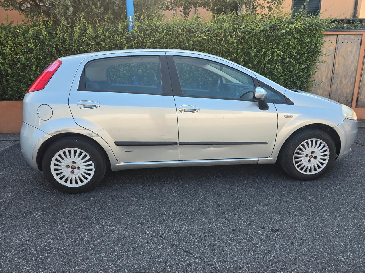 FIAT GRANDE PUNTO 1.2 DYNAMIC "OK NEOPATENTATI"