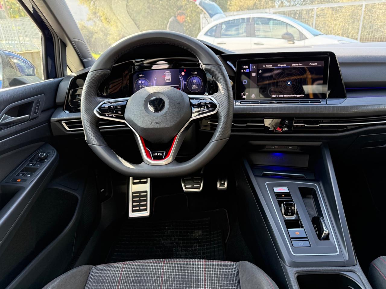 Volkswagen Golf GTI 2.0 TSI DSG