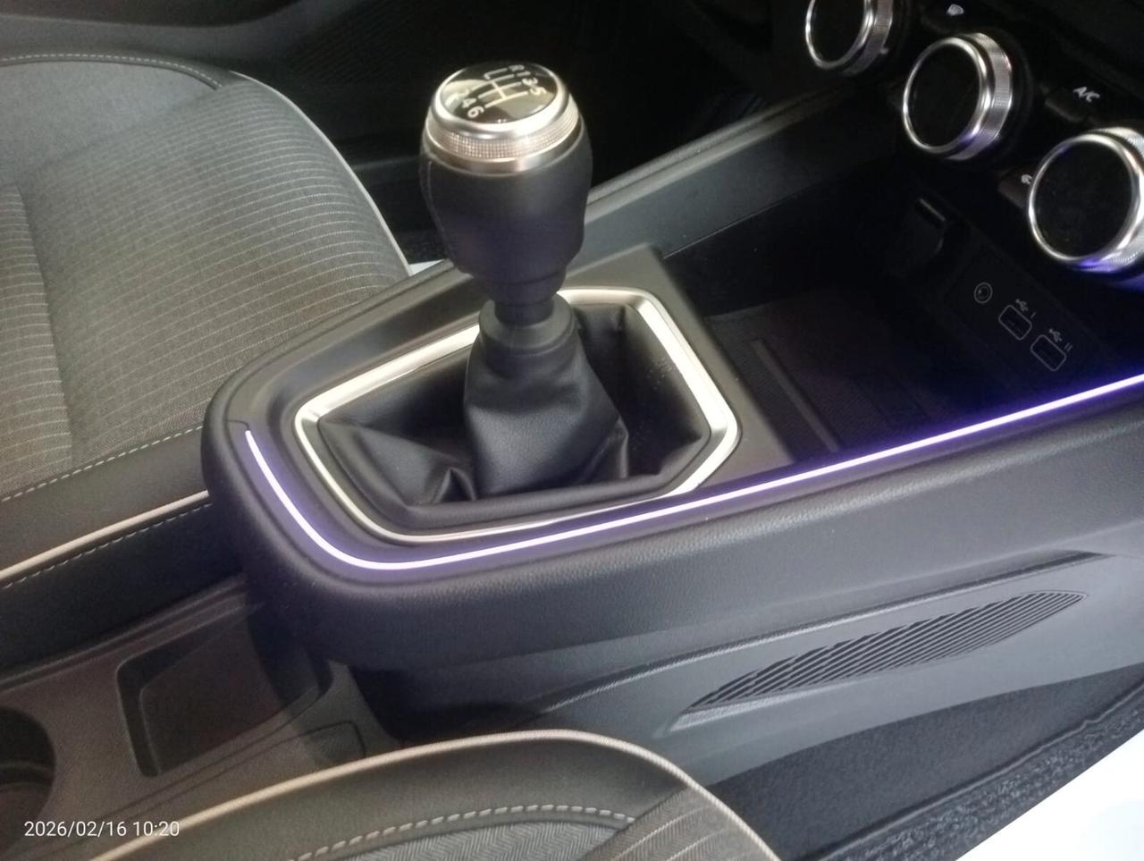 Renault Clio TCe 90 CV 5 porte Techno