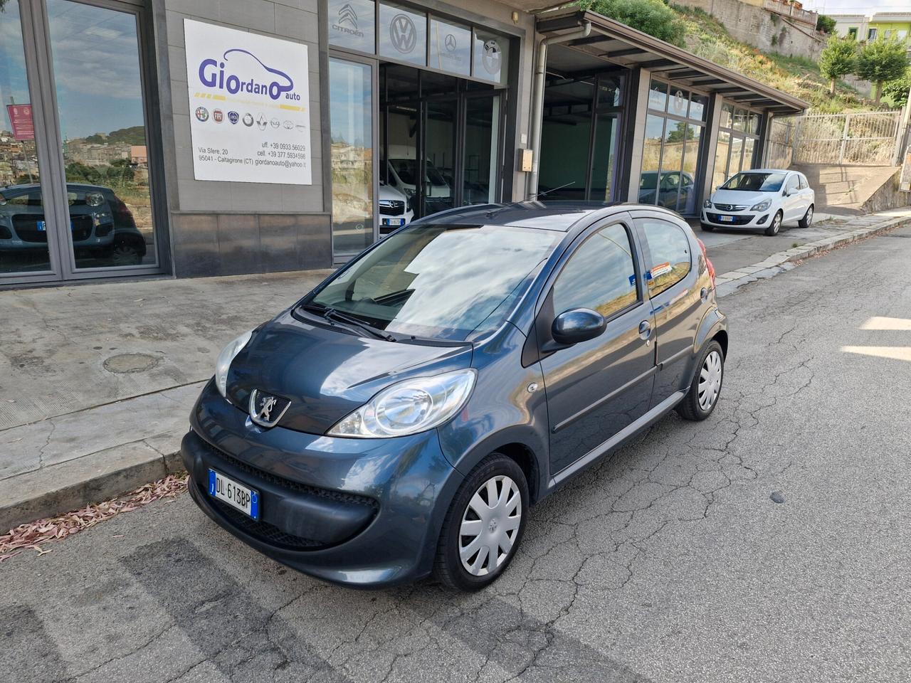 Peugeot 107 1.4 HDi 5p. Sweet Years